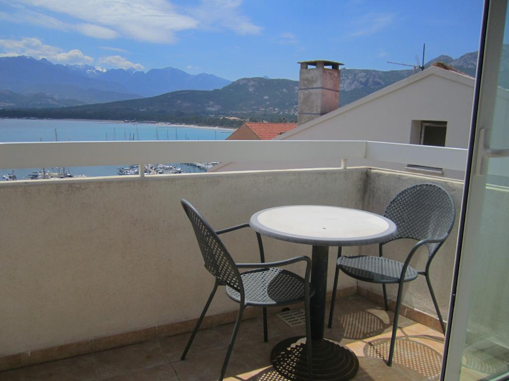 Hotel Le Rocher Calvi  Rum bild